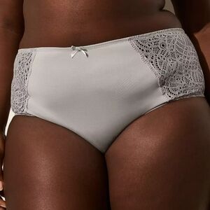 Cacique 26/28 Cheeky Brief